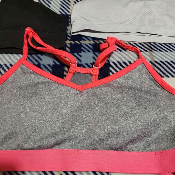 Girls size Large Sports bra lot with padding - Picture 5 of 6